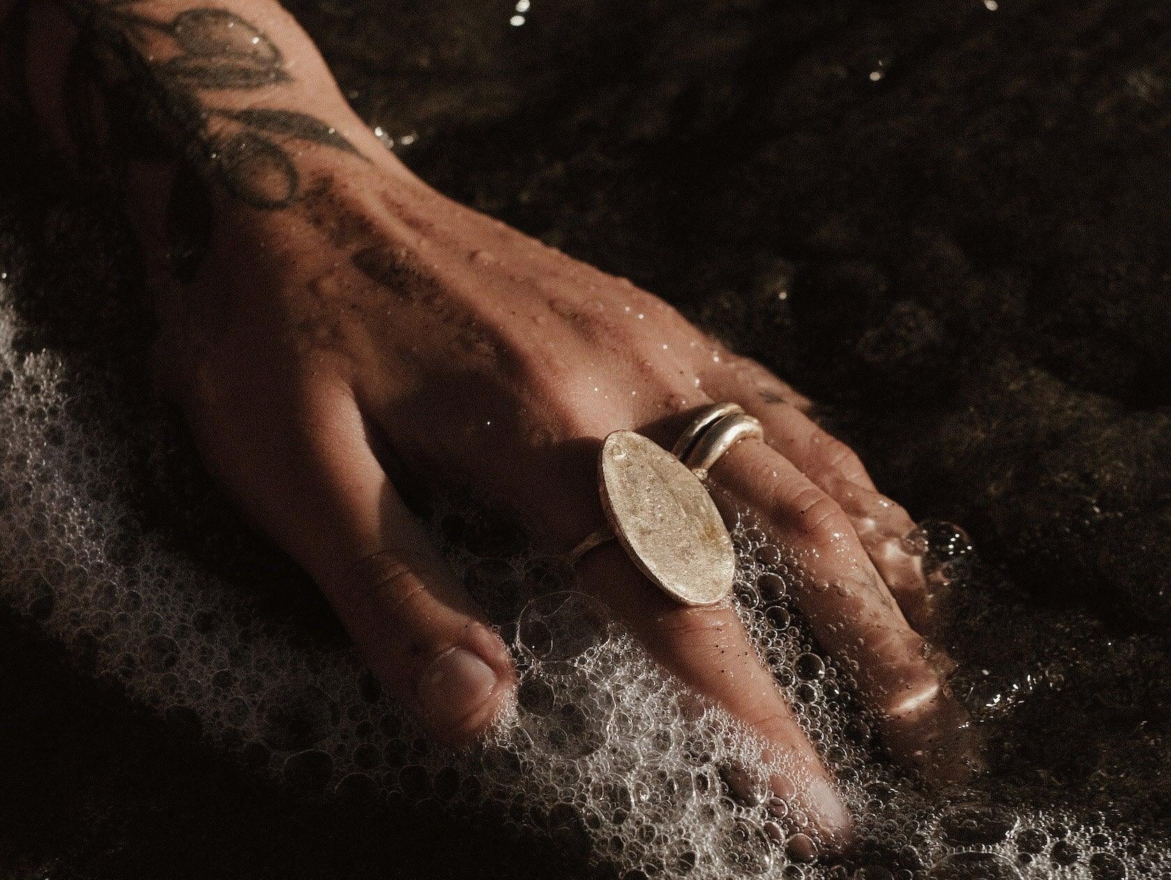 Portraits, Vol 4: Laura Storgaard Pedersen - APORTA Shop