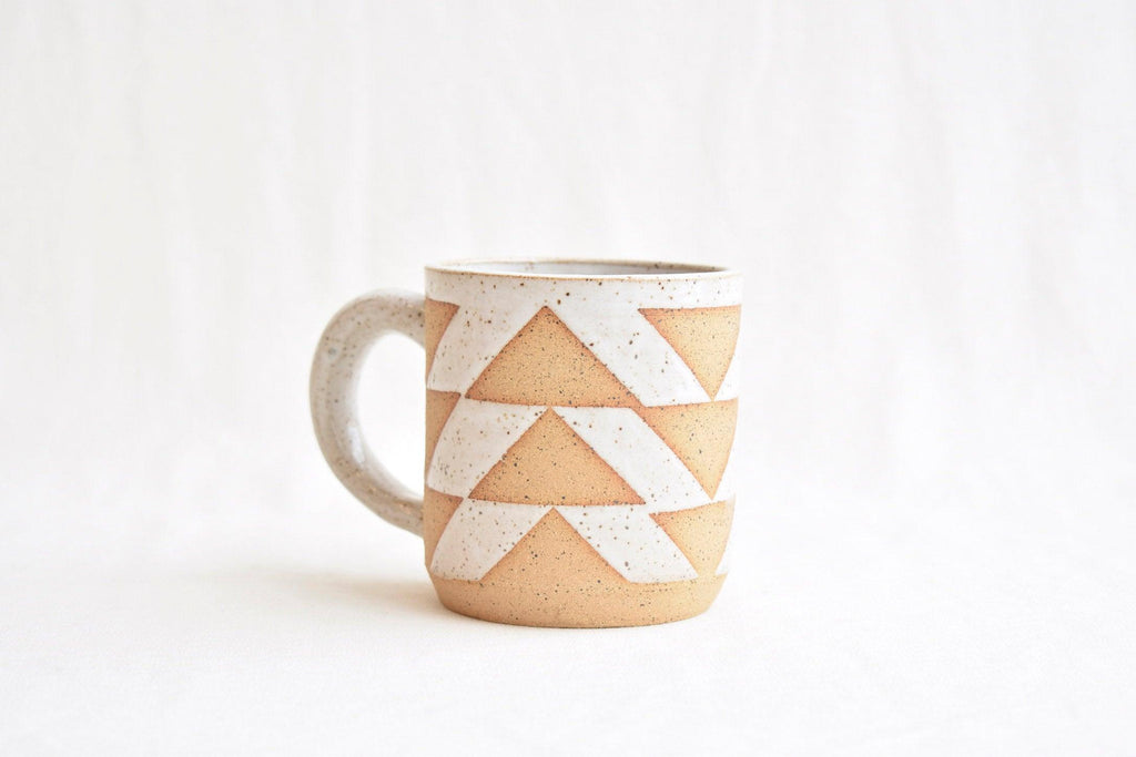 Tan On White Pointed Triangles Mug - APORTA Shop