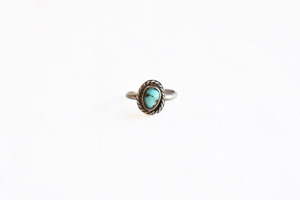 Vintage Oval Turquoise Ring #84 - APORTA Shop