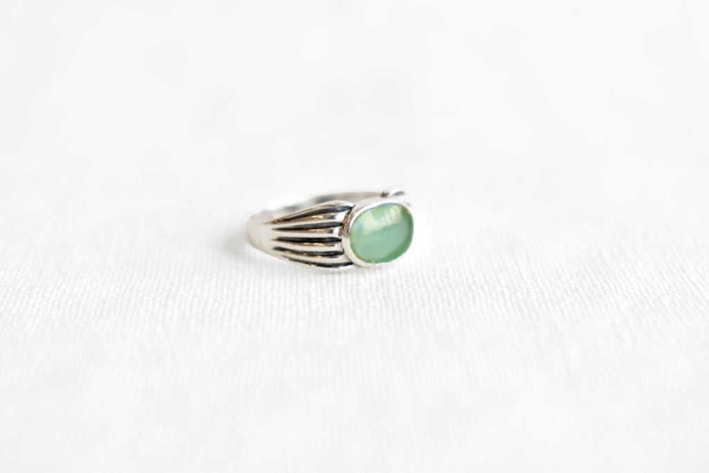 Vintage Sterling Silver Chalcedony Ring #180 - APORTA Shop