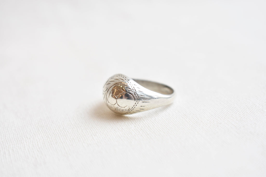 Vintage Sterling Silver Dome Ring #179 - APORTA Shop
