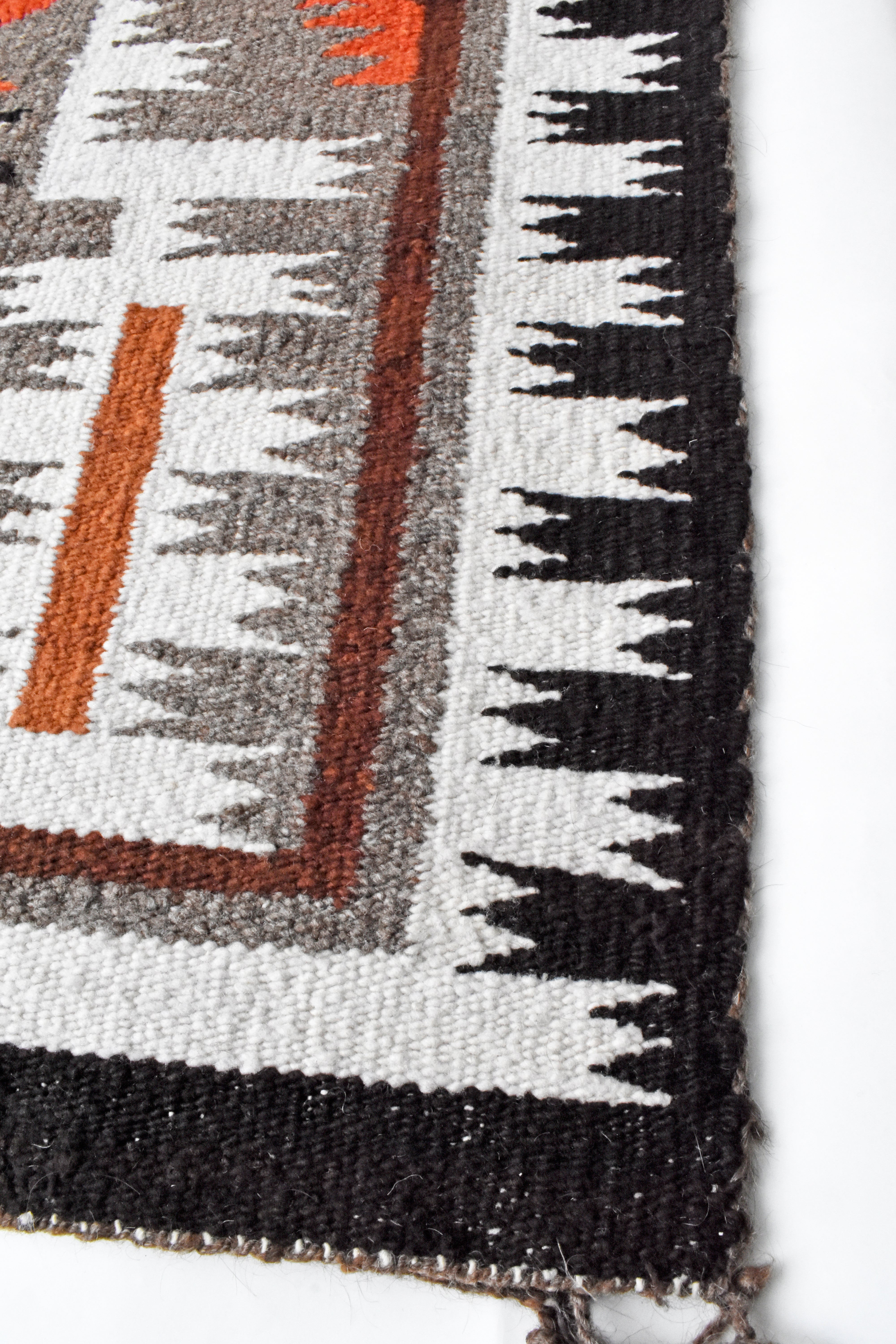 Vintage 1950's Navajo Storm Pattern Rug – APORTA Shop Vintage 1950's Navajo Storm Pattern Rug – APORTA Shop