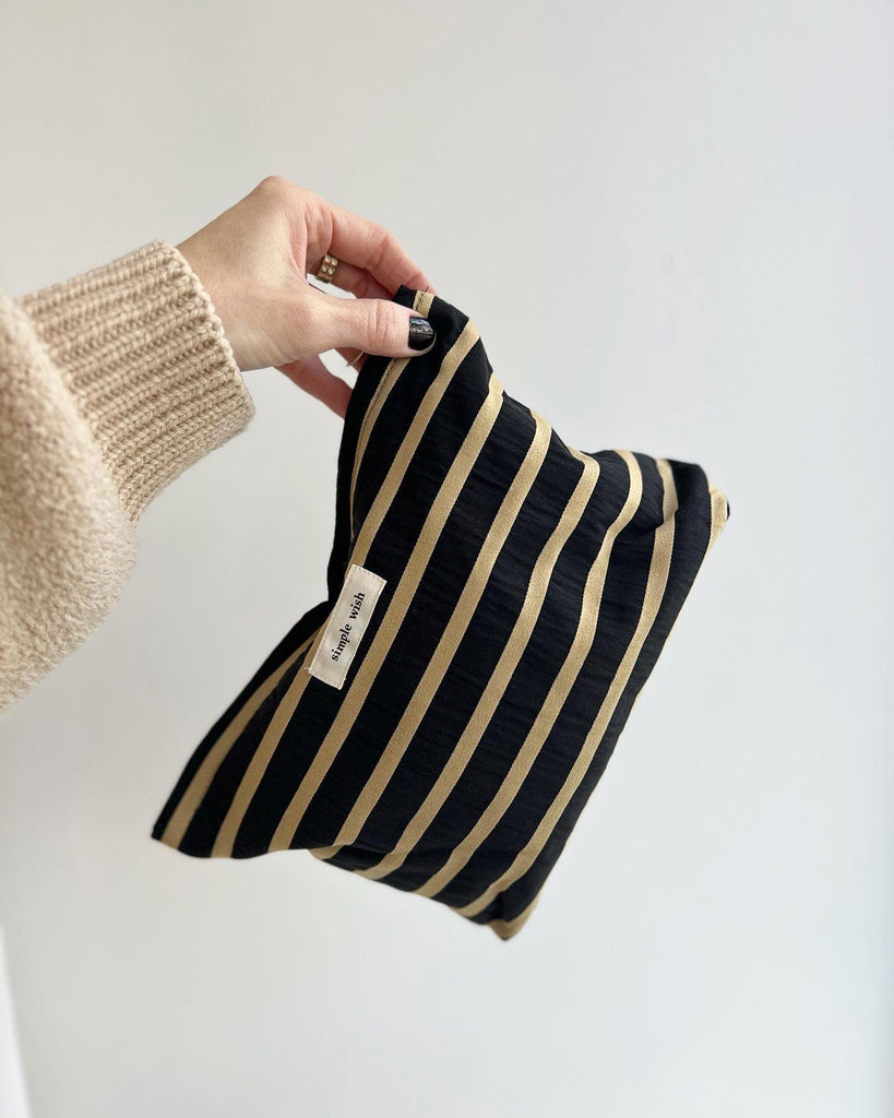 Striped Travel Bag - APORTA Shop